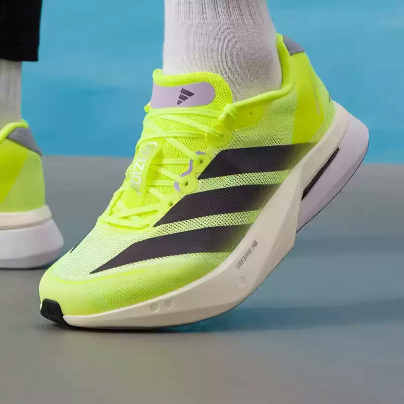 Мужская обувь Adidas - кроссов – обзор и цена Men'S Shoes Half Cut