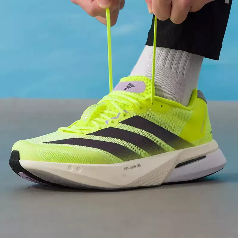 Мужская обувь Adidas - кроссов – обзор и цена Men'S Shoes Half Cut