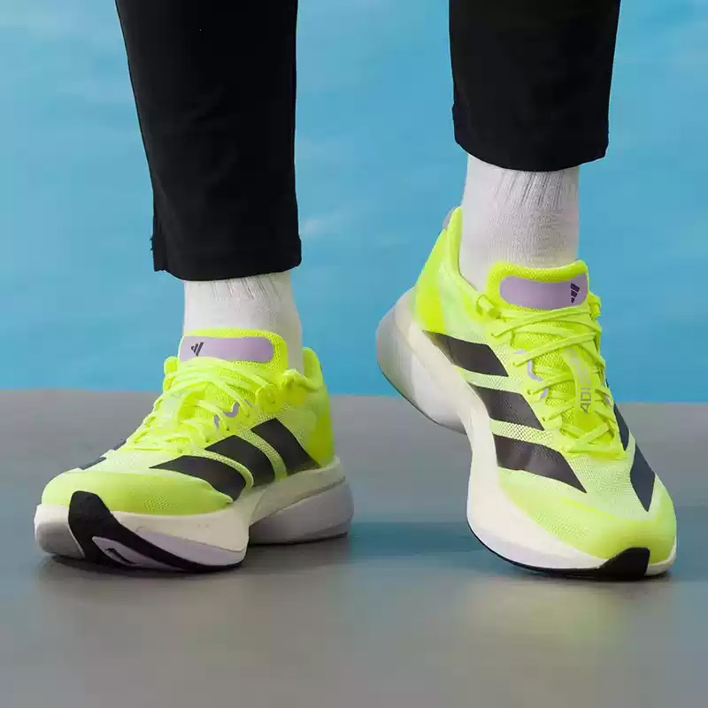 Мужская обувь Adidas - кроссов – обзор и цена Men'S Shoes Half Cut